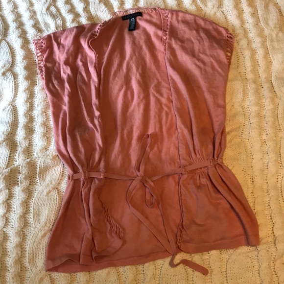 Salmon colored sleeveless cardigan 💓 - Picture 1 of 4